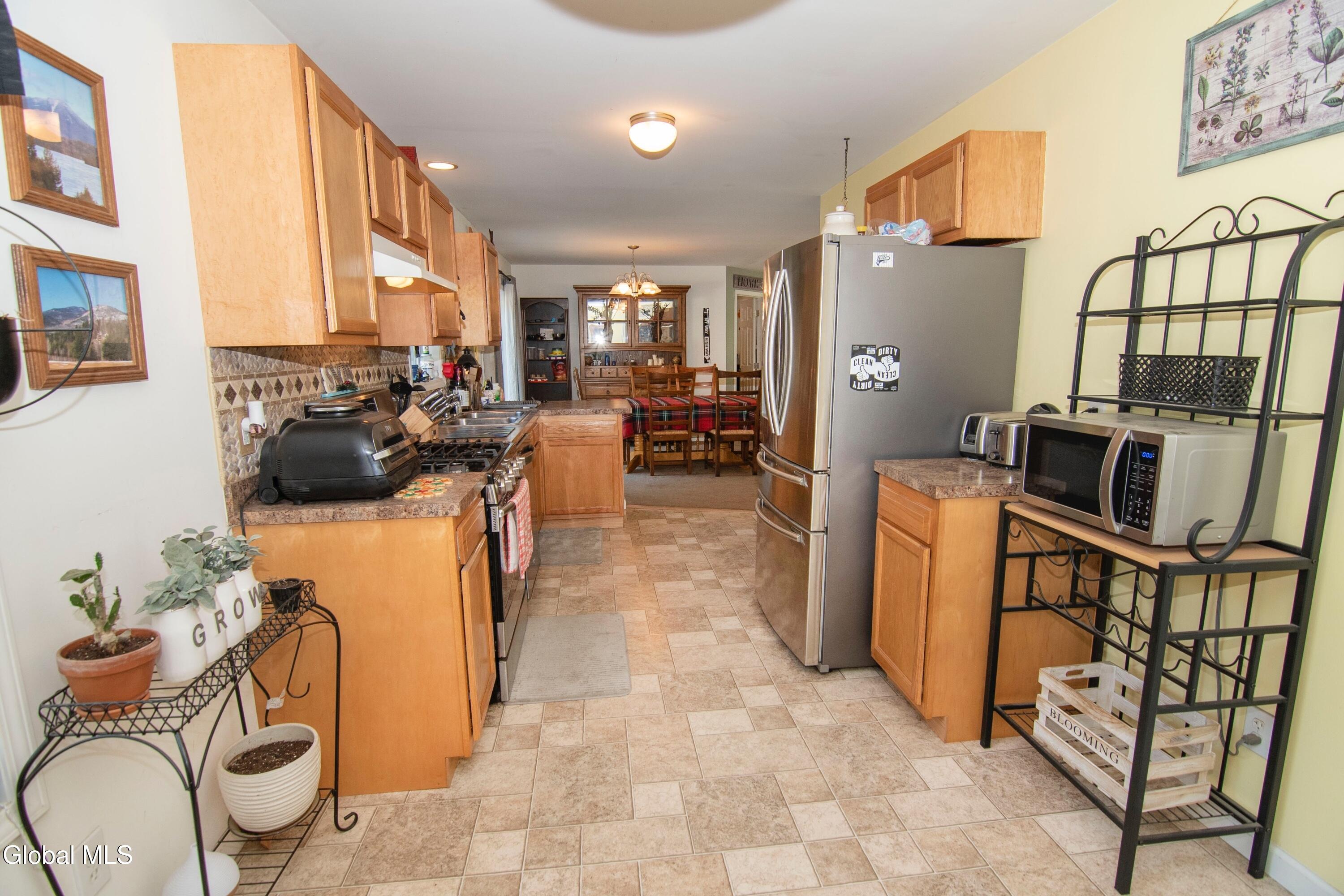 122 Plank Road Greenfield, NY 12859 - Photo 12 of 44 photo_013