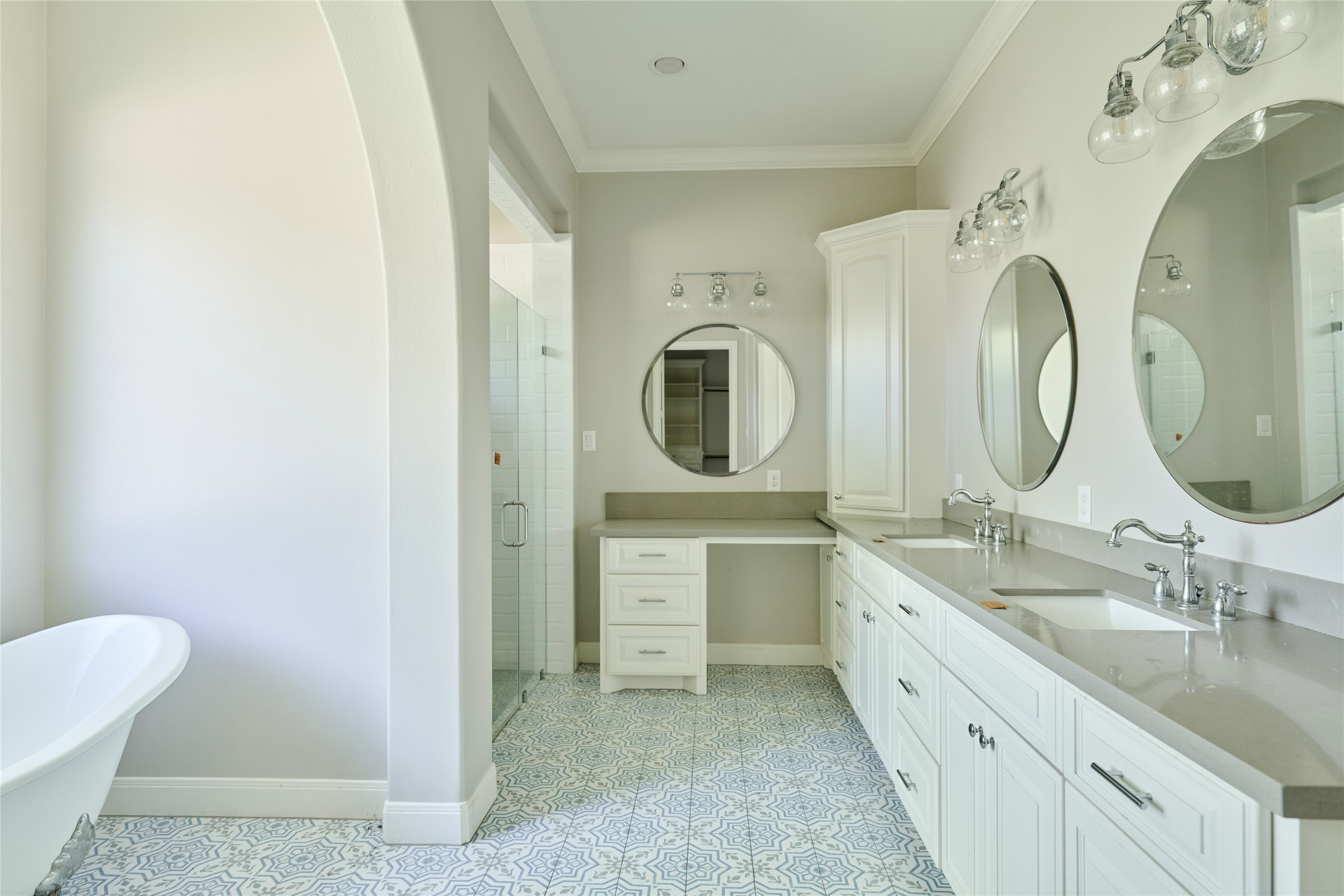 28526 Riverside Crest Lane Houston, TX 77336 - Photo 13 of 36 a bathroom with a double vanity sink mirror and bathtub