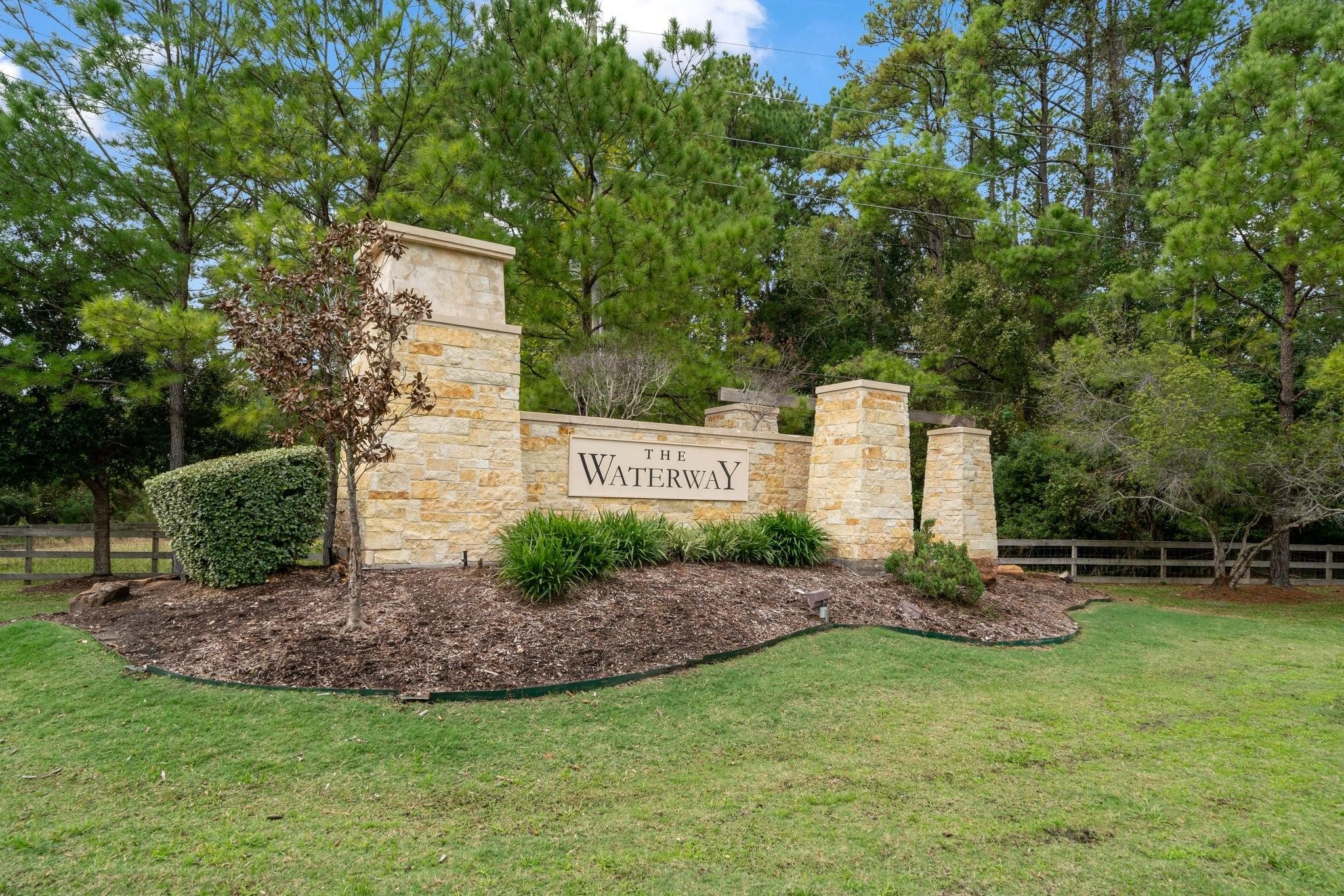 28526 Riverside Crest Lane Houston, TX 77336 - Photo 36 of 36 a front view of a house with garden