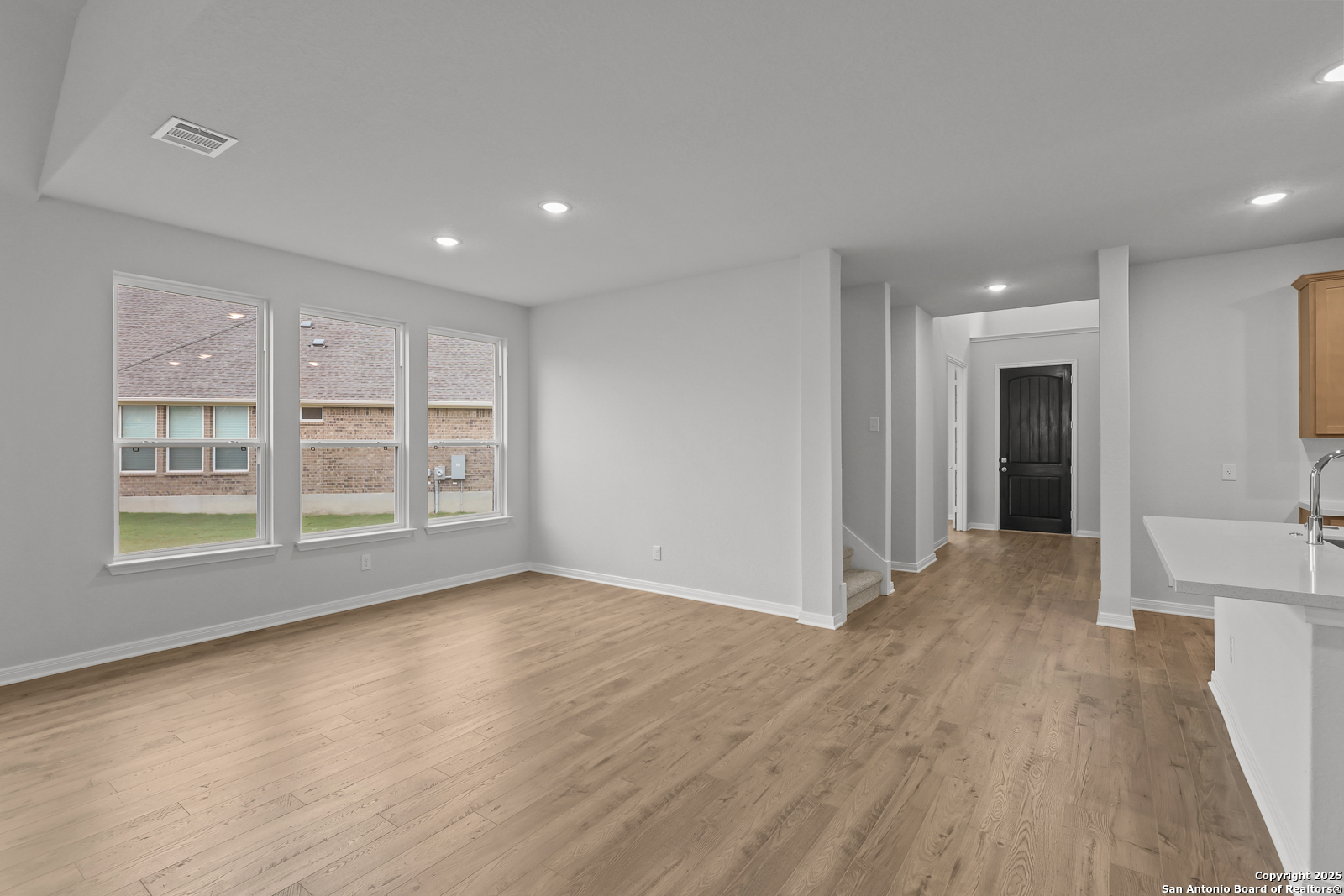 419 Field Fox Cibolo, TX 78108 - Photo 13 of 37