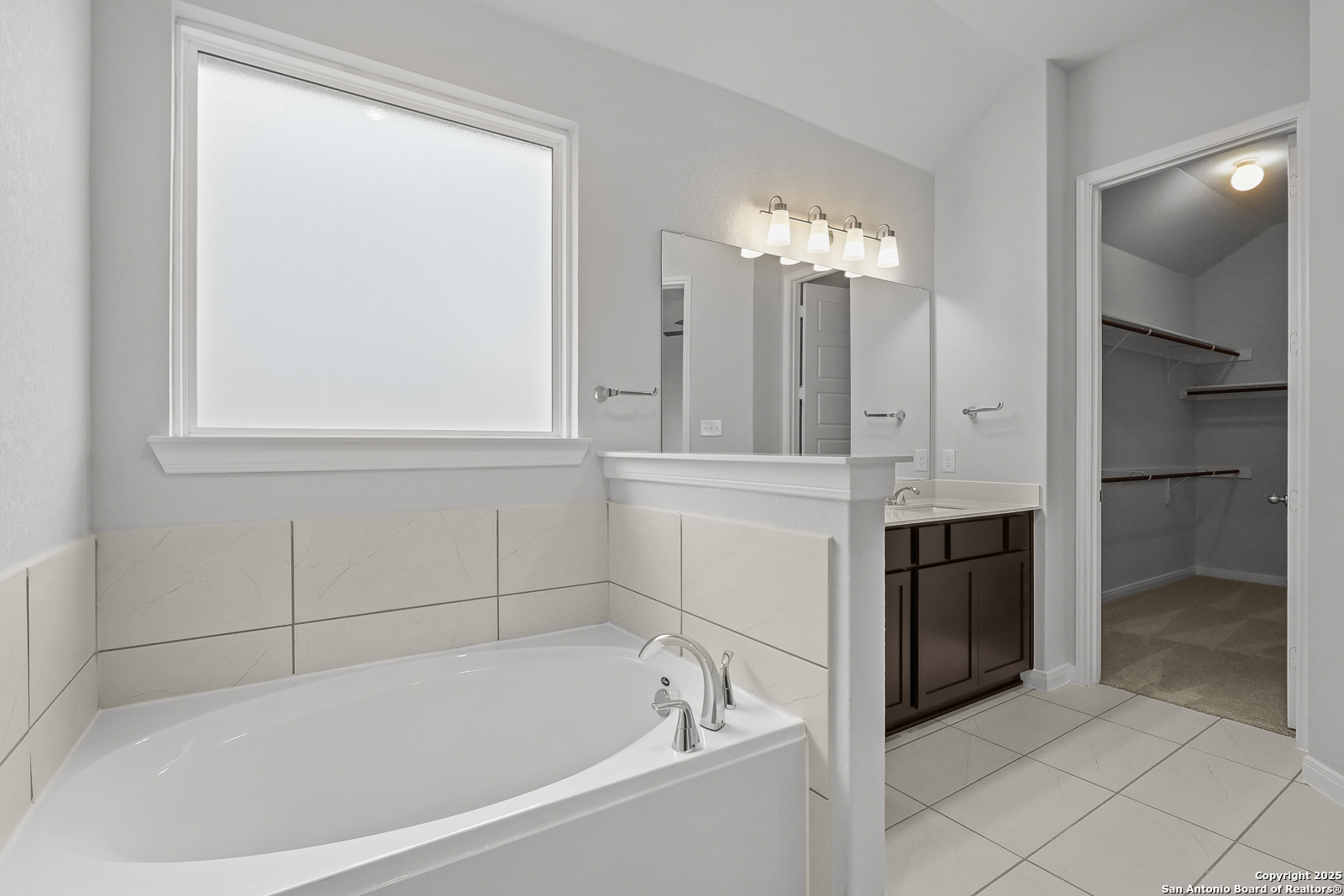 419 Field Fox Cibolo, TX 78108 - Photo 23 of 37