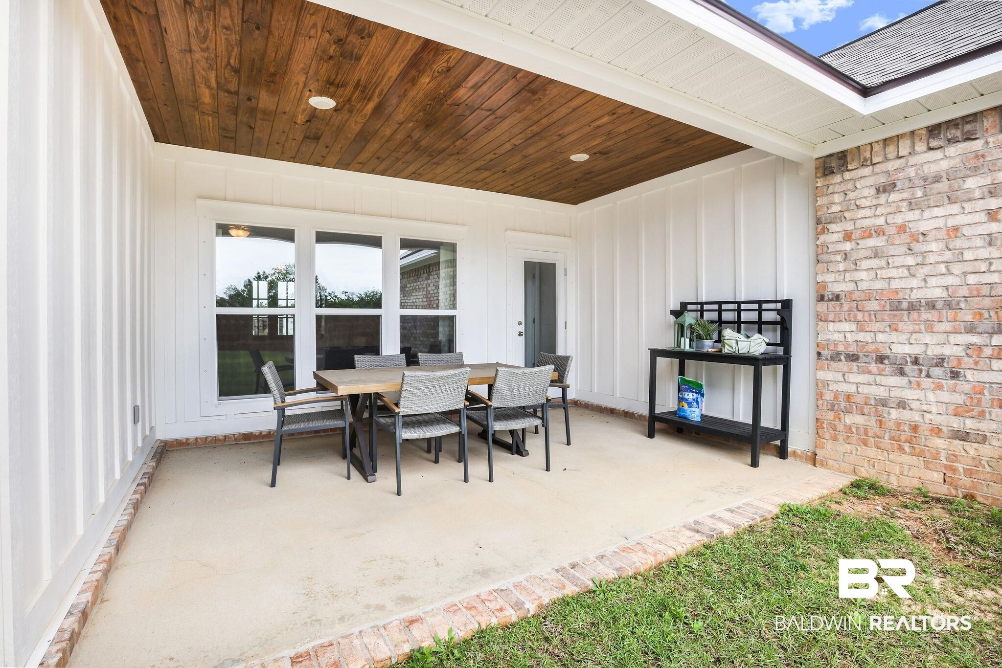 8644 Primland Boulevard Foley, AL 36535 - Photo 3 of 32