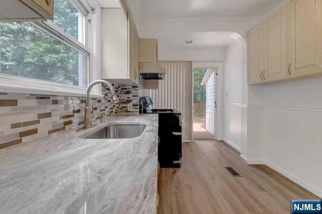 $3,300 | 31 Chestnut Street, Tenafly, NJ 07670