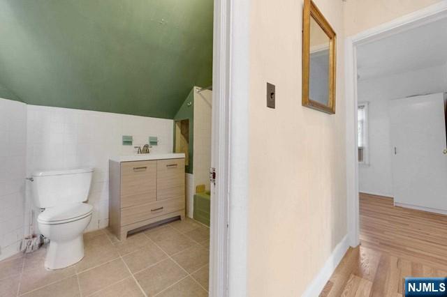 31 Chestnut Street Tenafly, NJ 07670 - Photo 17 of 24