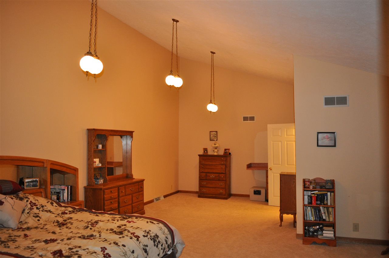 11393 Anderson Road Granger, IN 46530 - Photo 22 of 36 Gallery Image 22