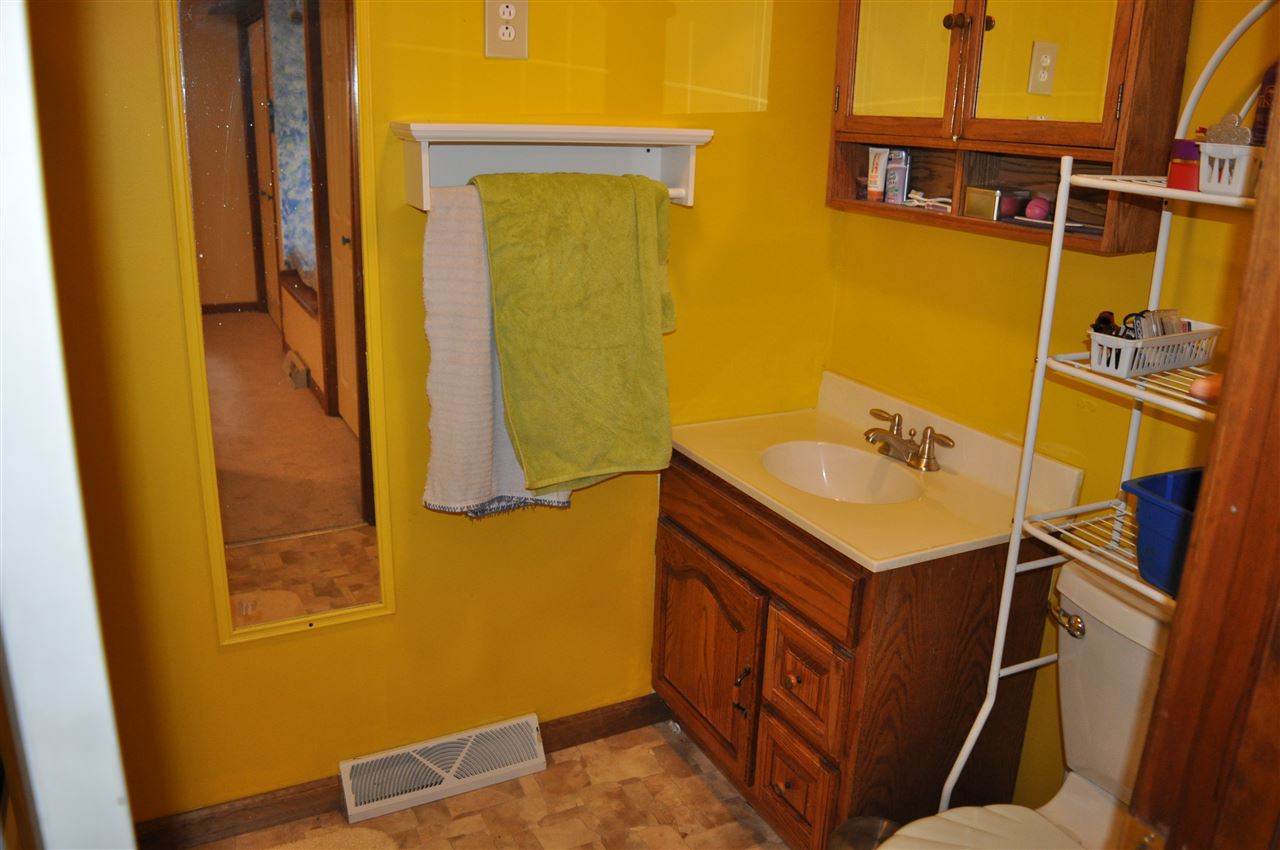 11393 Anderson Road Granger, IN 46530 - Photo 30 of 36 Gallery Image 30