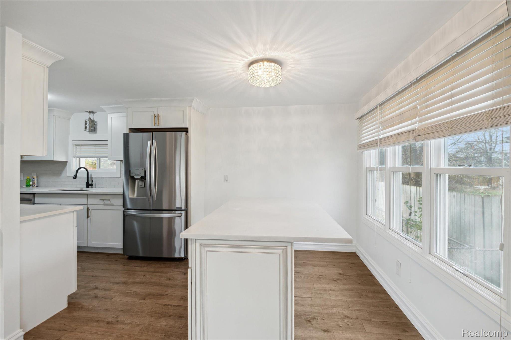 47485 Frederick Road Utica, MI 48317 - Photo 12 of 32 Gallery Image 12