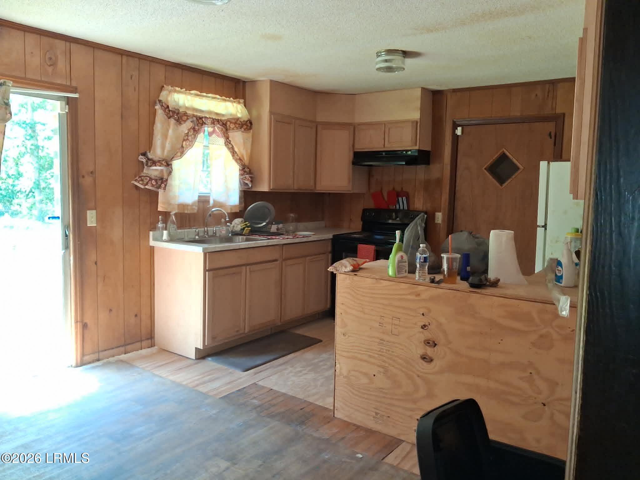 3385 St Peters Road Walterboro, SC 29488 - Photo 5 of 23 4fef66ef-f2ba-406c-8ff9-4a4e93672483