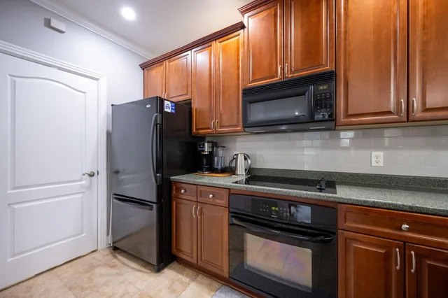 $250,000 | 606 Renaissance Court, Chattanooga, TN 37419