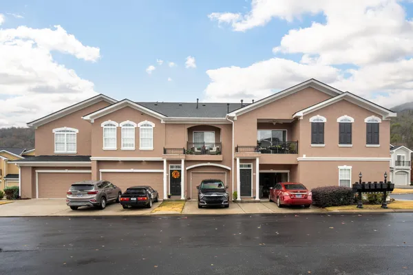 $245,000 | 606 Renaissance Court, Chattanooga, TN 37419