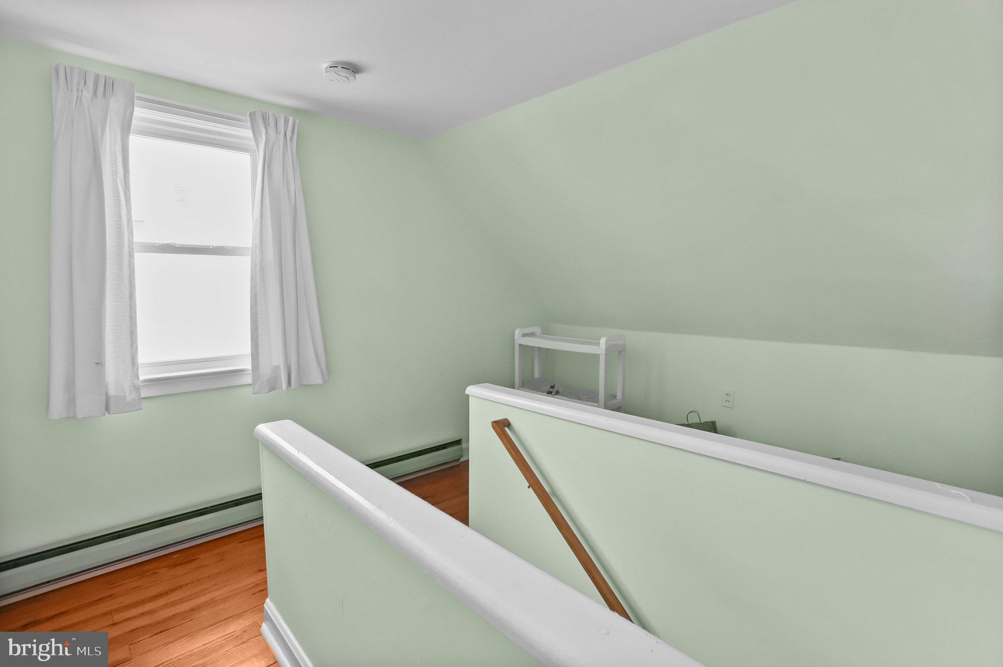 908 Fairview Road Hagerstown, MD 21742 - Photo 19 of 36 Gallery Image 19