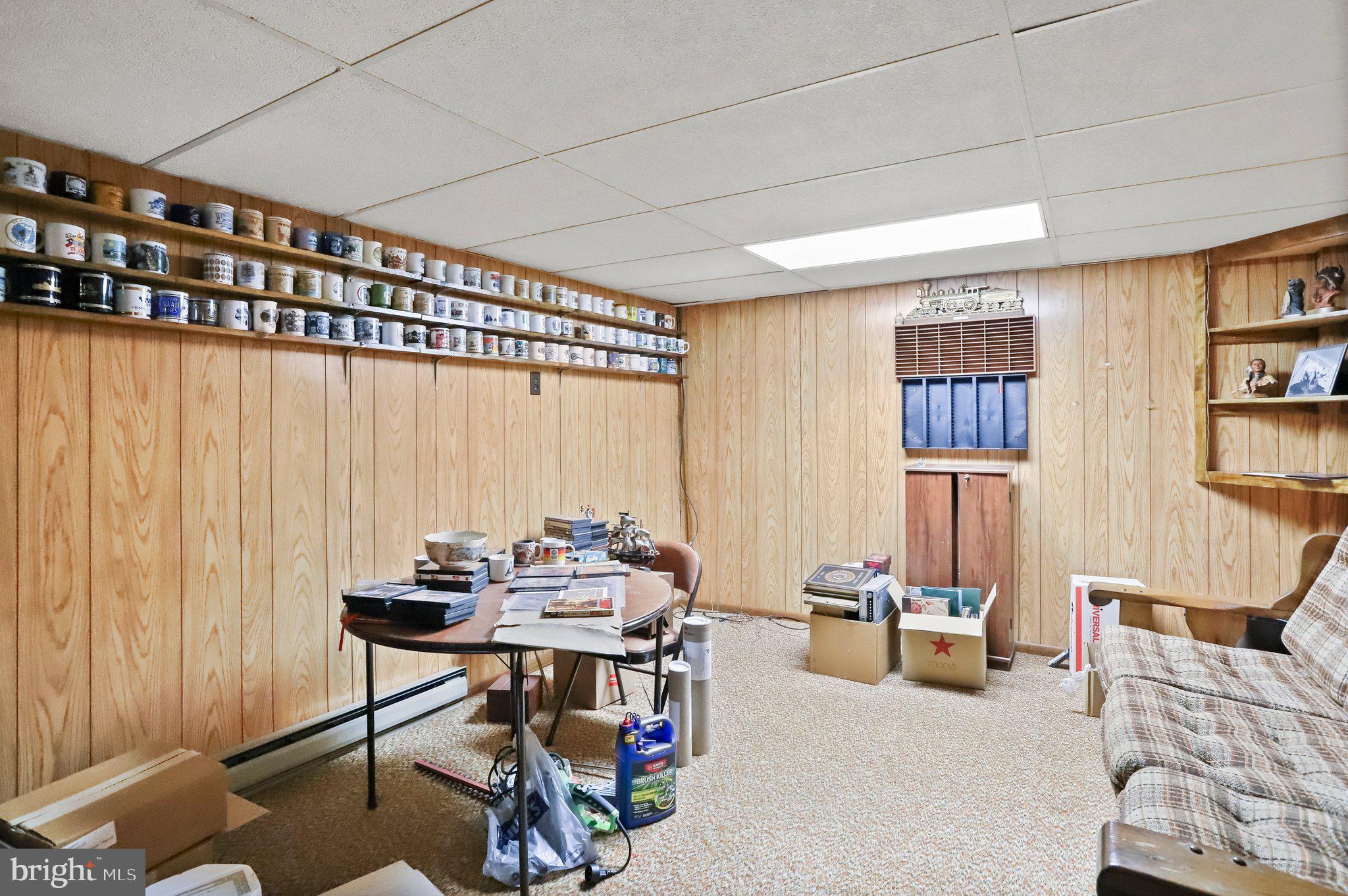 908 Fairview Road Hagerstown, MD 21742 - Photo 24 of 36 Gallery Image 24