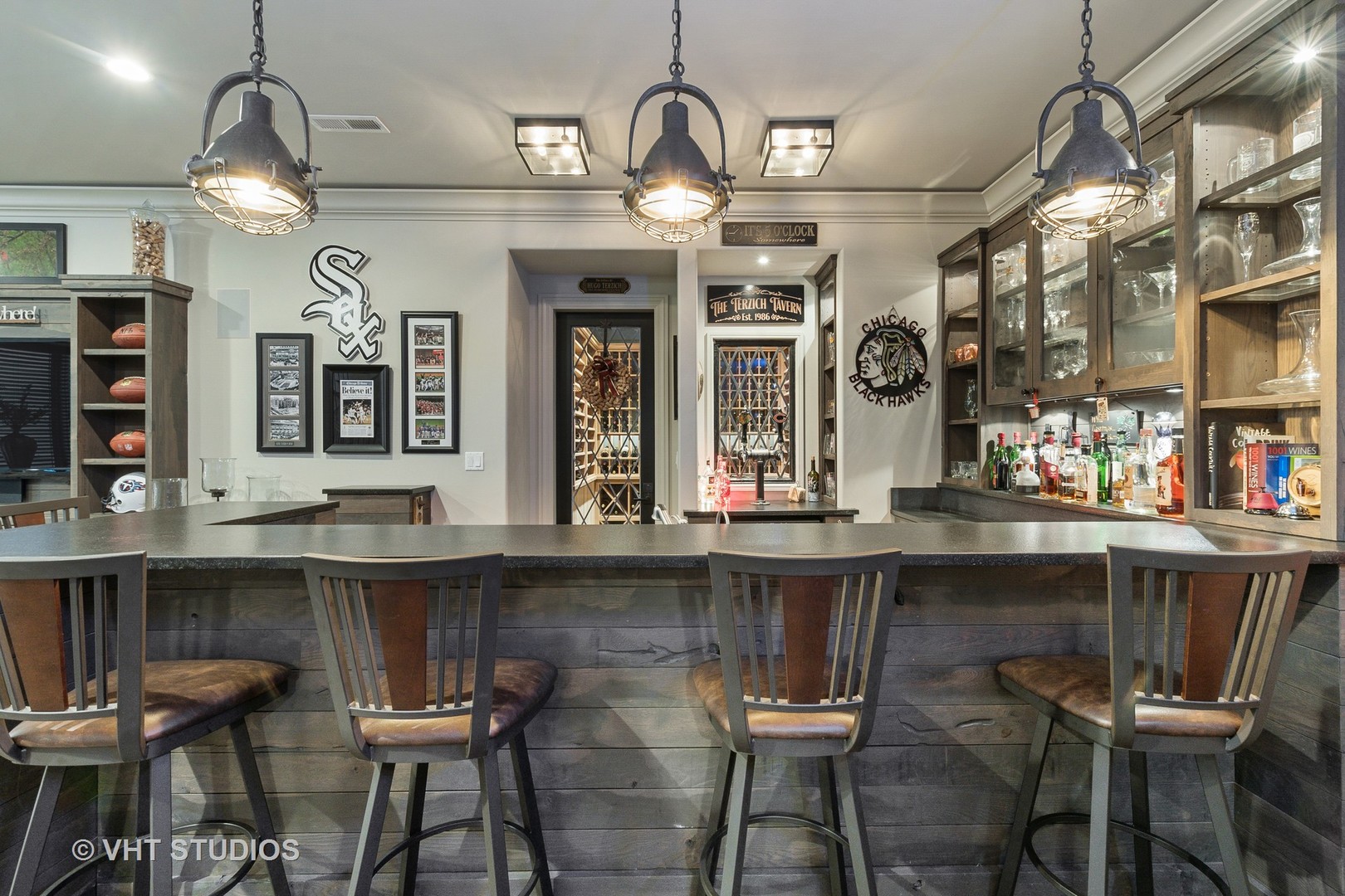 636 South Division Street Barrington, IL 60010 - Photo 24 of 47