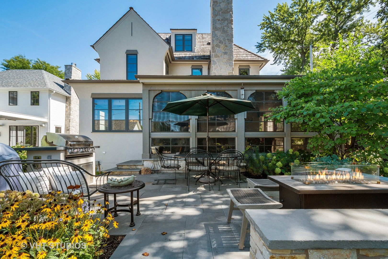 636 South Division Street Barrington, IL 60010 - Photo 44 of 47