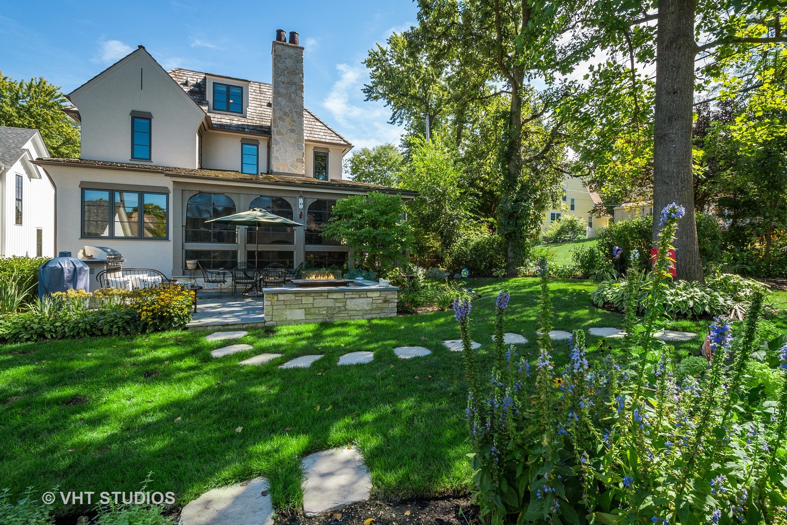 636 South Division Street Barrington, IL 60010 - Photo 46 of 47