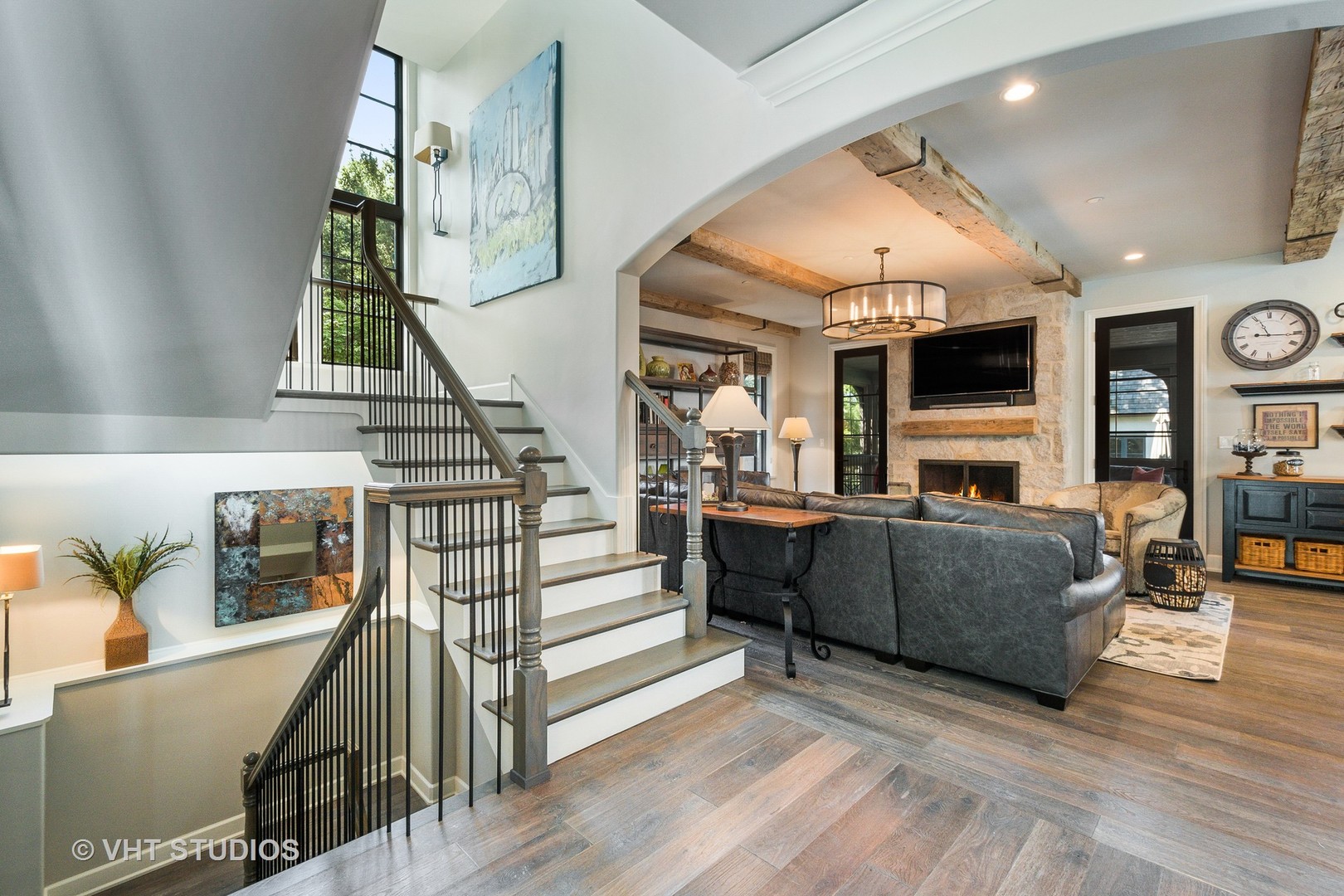 636 South Division Street Barrington, IL 60010 - Photo 10 of 47