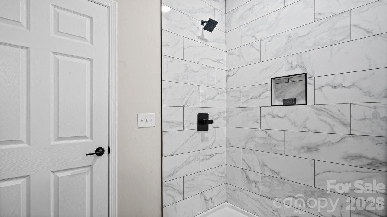 1028 Dewitt Road Dallas, NC 28034 - Photo 18 of 30 Gallery Image 18