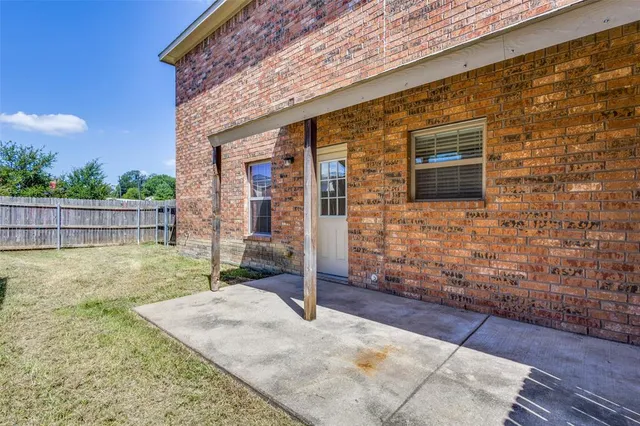 $1,500 | 1001 East College Avenue, Princeton, TX 75407