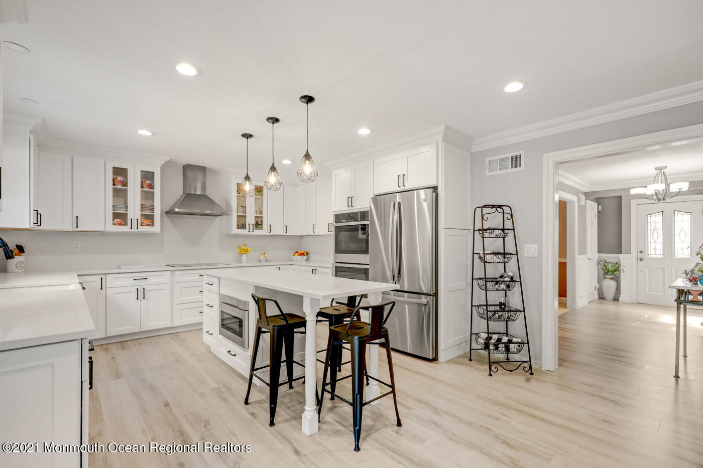 835 Tennent Road Manalapan, NJ 07726 - Photo 12 of 33 JSOV3945_6_7