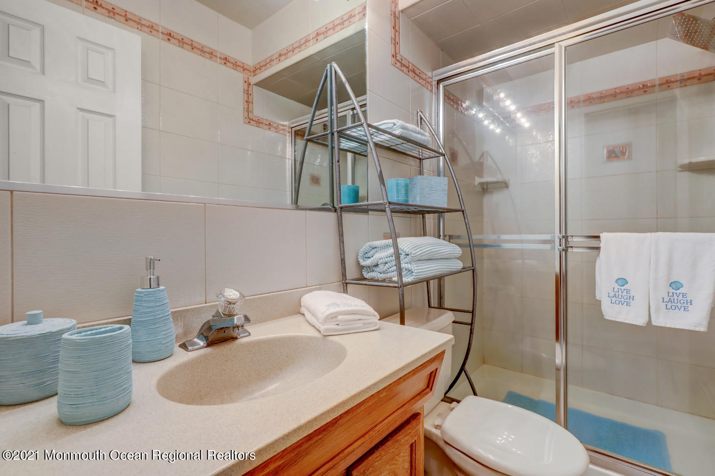 835 Tennent Road Manalapan, NJ 07726 - Photo 17 of 33 Basement Bath