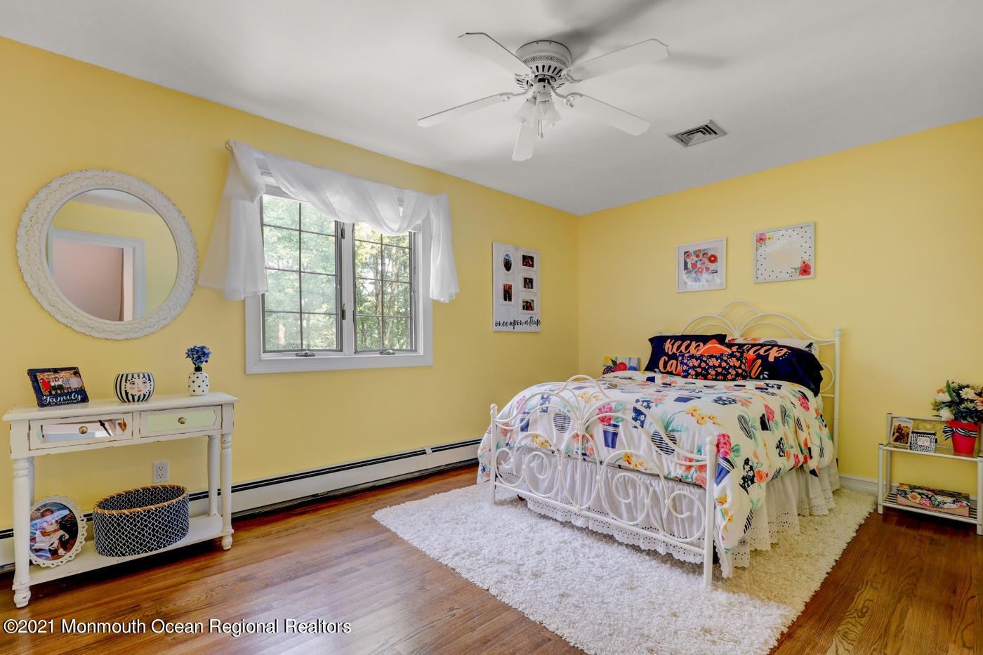 835 Tennent Road Manalapan, NJ 07726 - Photo 23 of 33 Bedroom