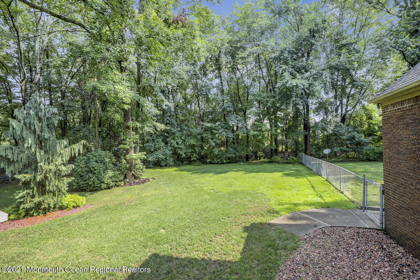 835 Tennent Road Manalapan, NJ 07726 - Photo 29 of 33 JSOV4038_39_40
