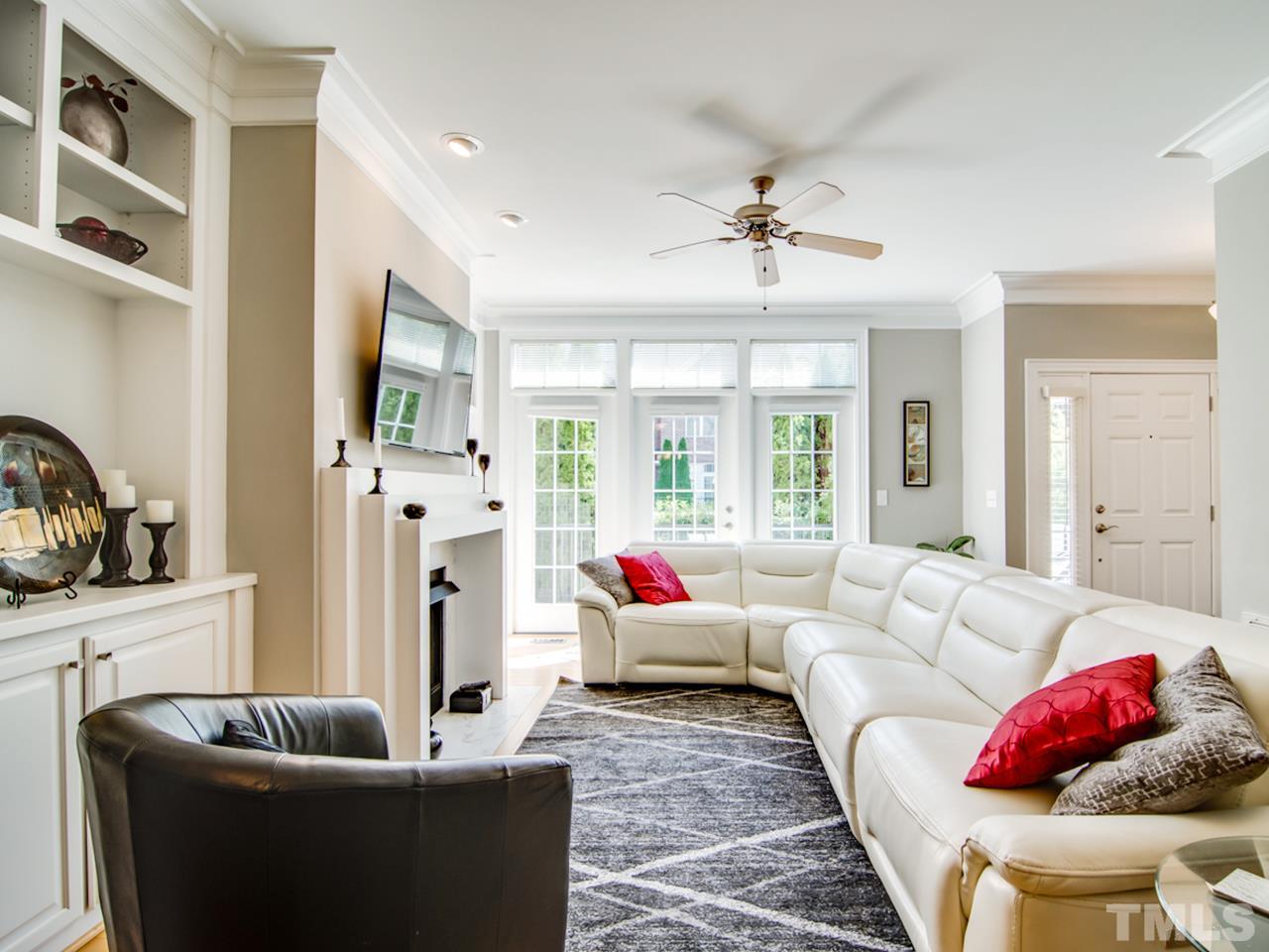 203 Valleyshire Road Durham, NC 27707 - Photo 10 of 28