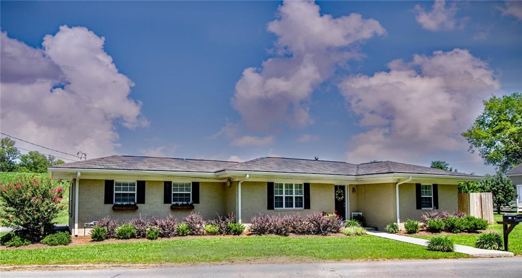 1010 Ave A Northeast Rome, GA 30165 - Photo 1 of 1