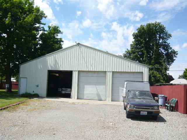 2223 North Girard Road Spokane, WA 99212 - Photo 6 of 9