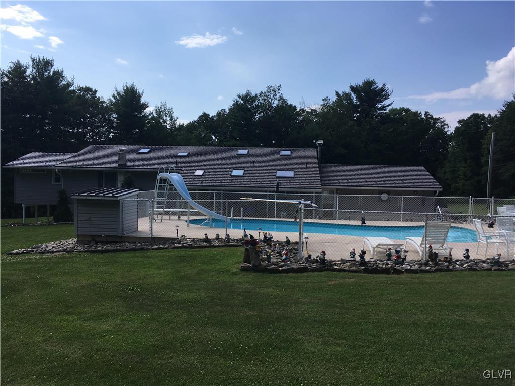 30 Pinewood Road Lehighton, PA 18235 - Photo 3 of 45 Gallery Image 3