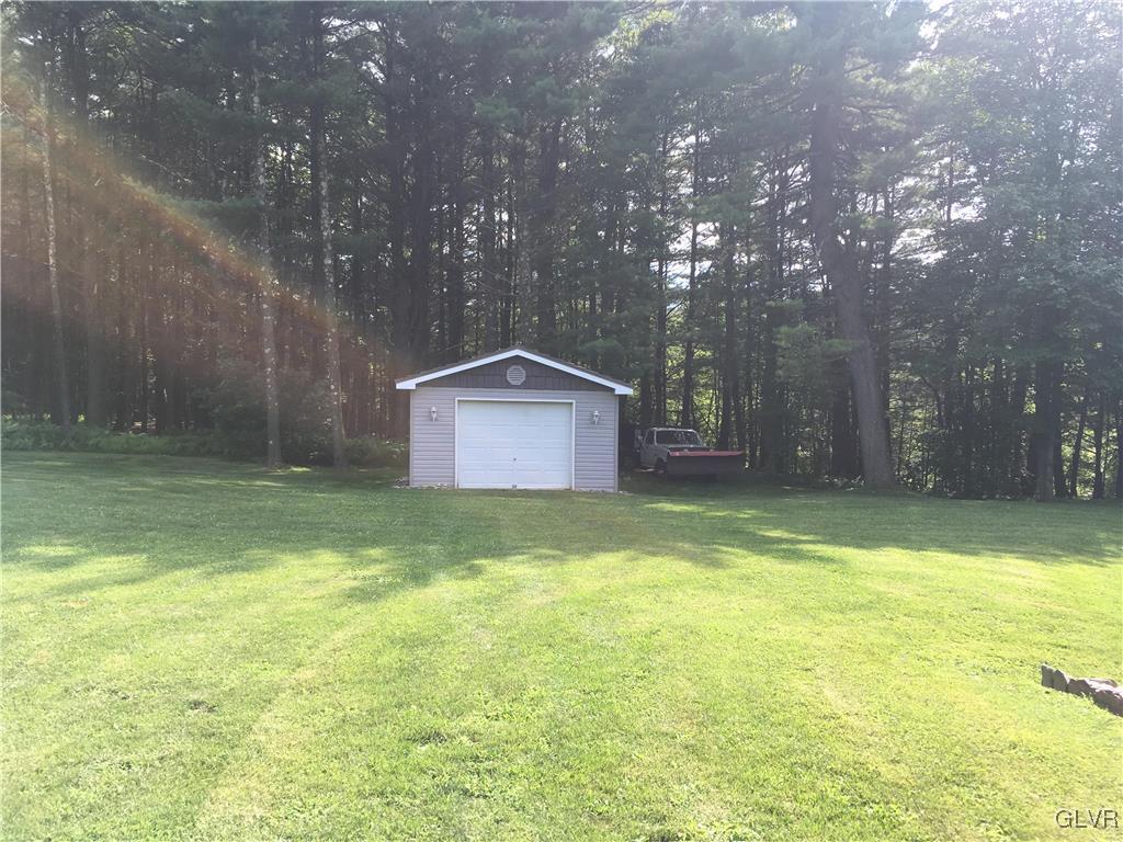 30 Pinewood Road Lehighton, PA 18235 - Photo 10 of 45 Gallery Image 10