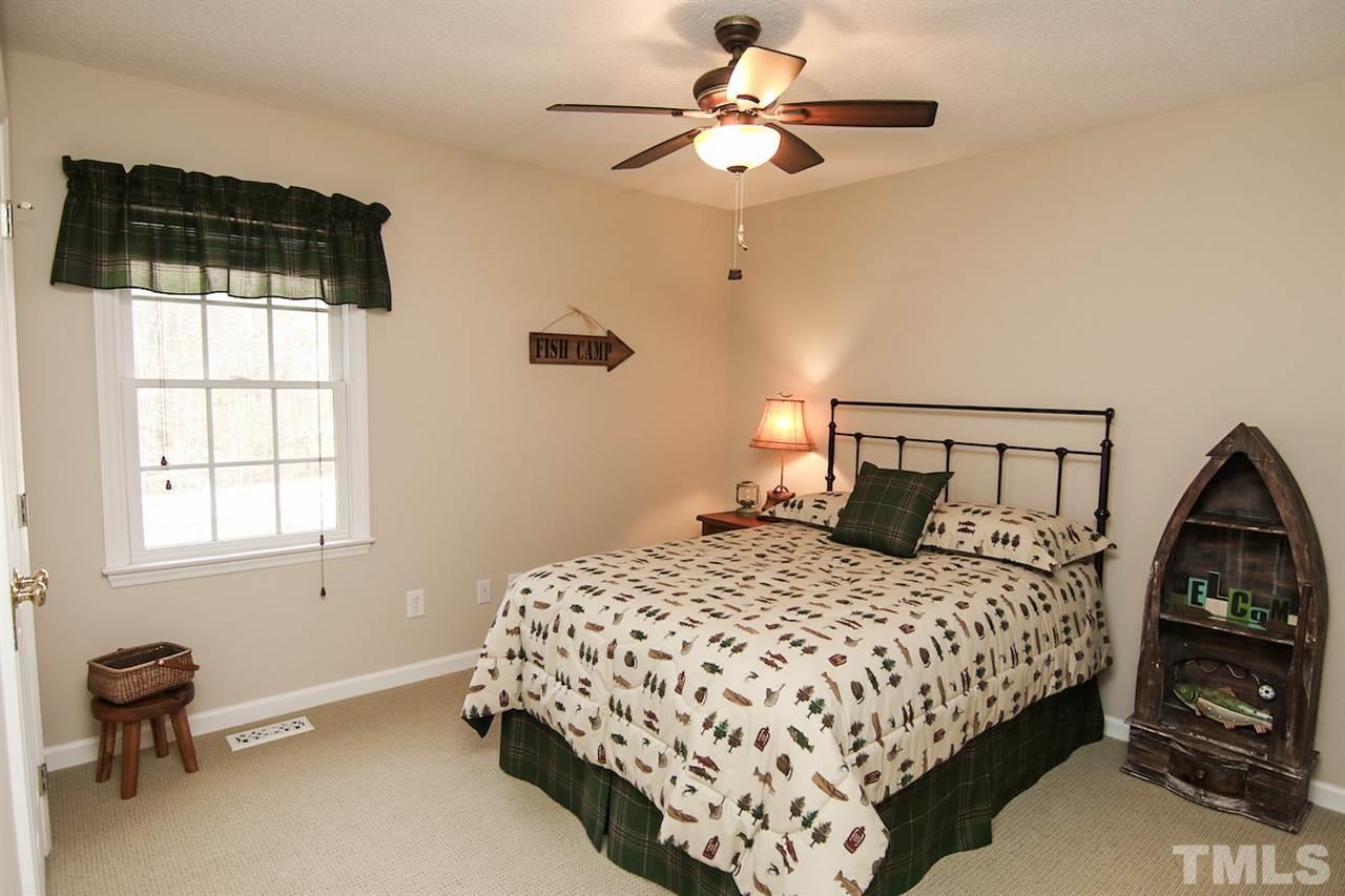 164 Ridge Way Lane Clayton, NC 27520 - Photo 14 of 25 Gallery Image 14