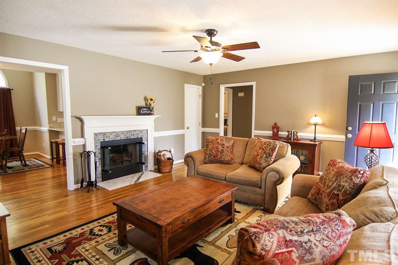 164 Ridge Way Lane Clayton, NC 27520 - Photo 5 of 25 Gallery Image 5