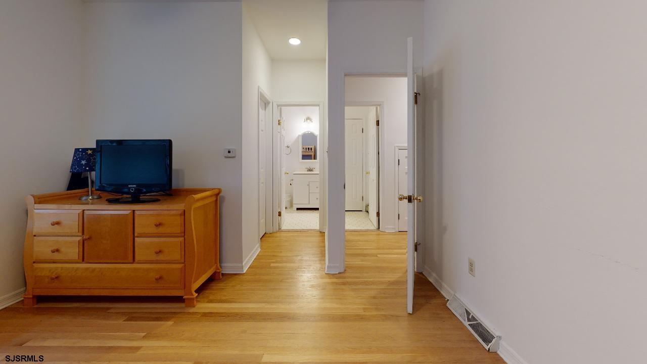 9 Edward Terrace Ocean View, NJ 08230 - Photo 21 of 30