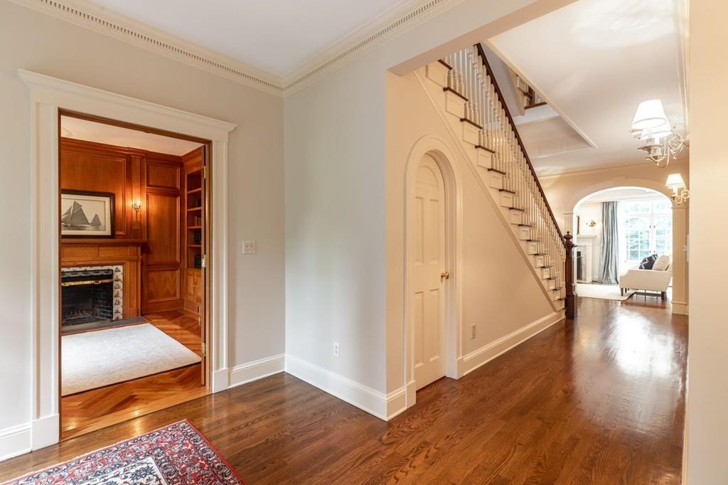 1 Sunset Ridge Lexington, MA 02421 - Photo 4 of 42