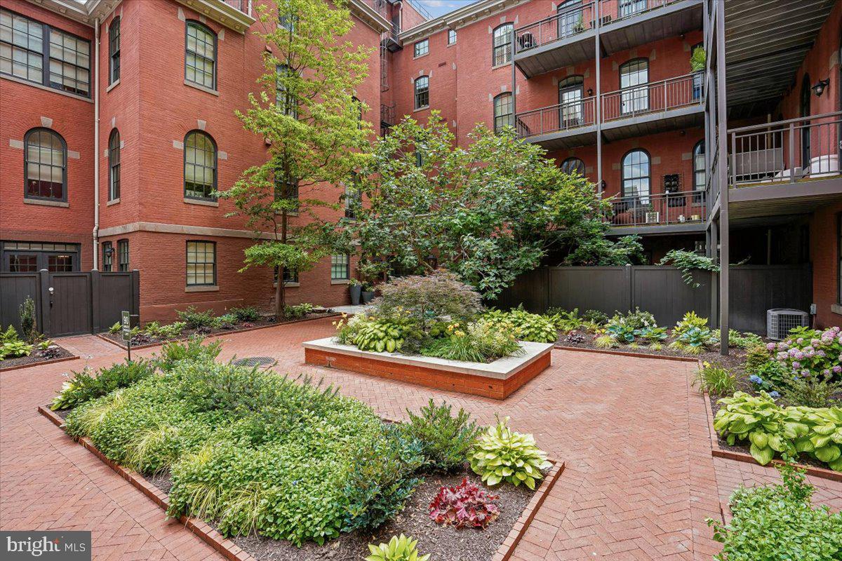 215 I Street Northeast, Unit 103 Washington, DC 20002 - Photo 19 of 31