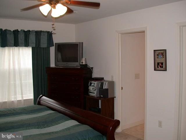 2209 Ionoff Road Harrisburg, PA 17110 - Photo 8 of 24 Gallery Image 8