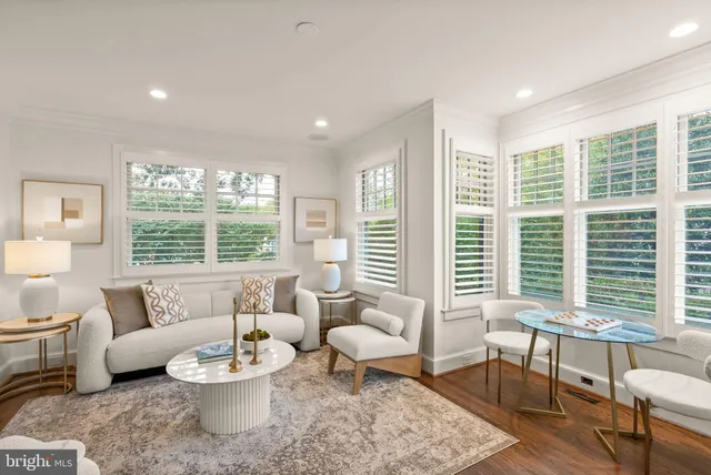 $2,500,000 | 1520 North Highland Street, Arlington, VA 22201