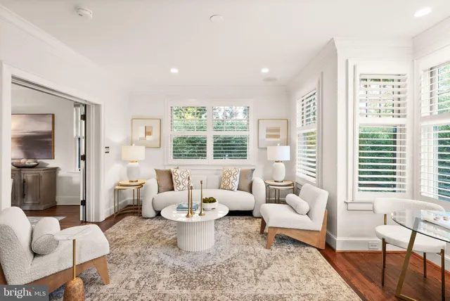 $2,500,000 | 1520 North Highland Street, Arlington, VA 22201