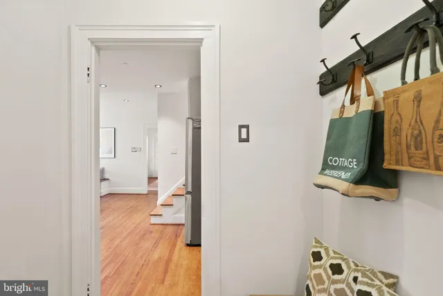 $2,500,000 | 1520 North Highland Street, Arlington, VA 22201