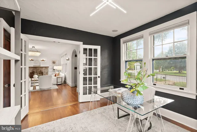 $2,500,000 | 1520 North Highland Street, Arlington, VA 22201