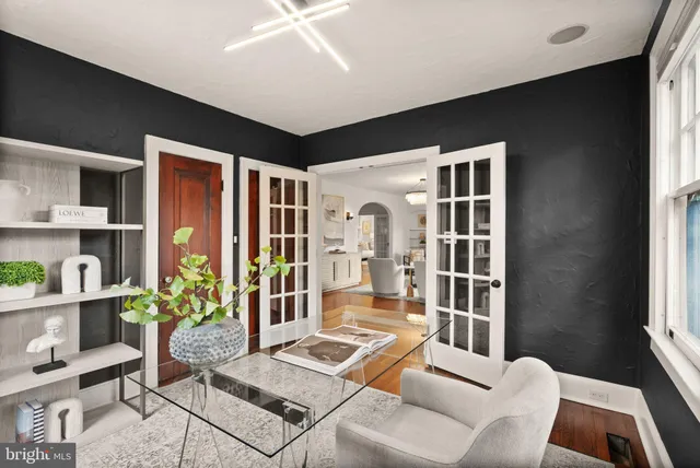 $2,500,000 | 1520 North Highland Street, Arlington, VA 22201