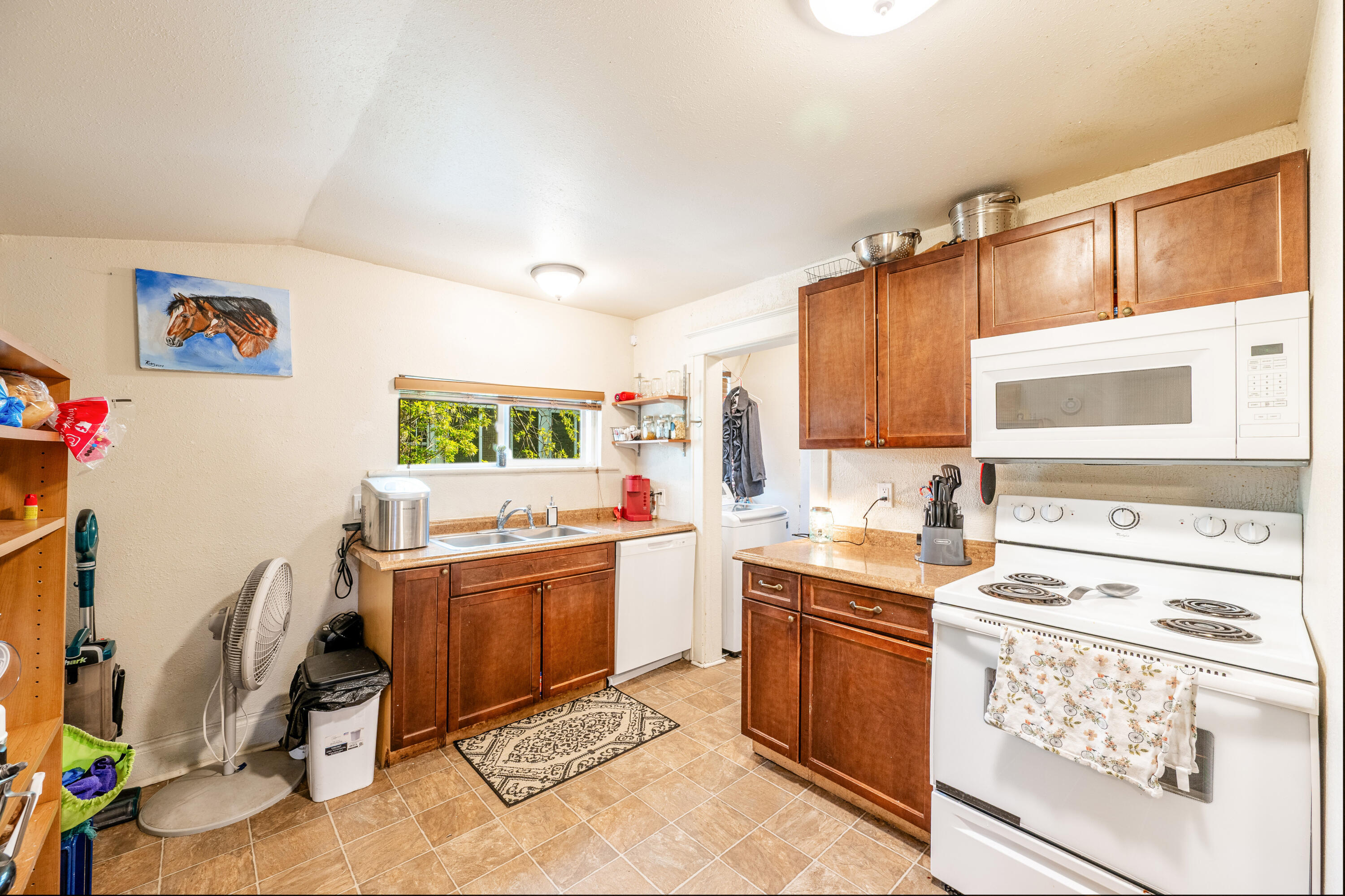 672 Illinois Street Sheridan, WY 82801 - Photo 23 of 39 017_dsc_0690-hdr-edit_373