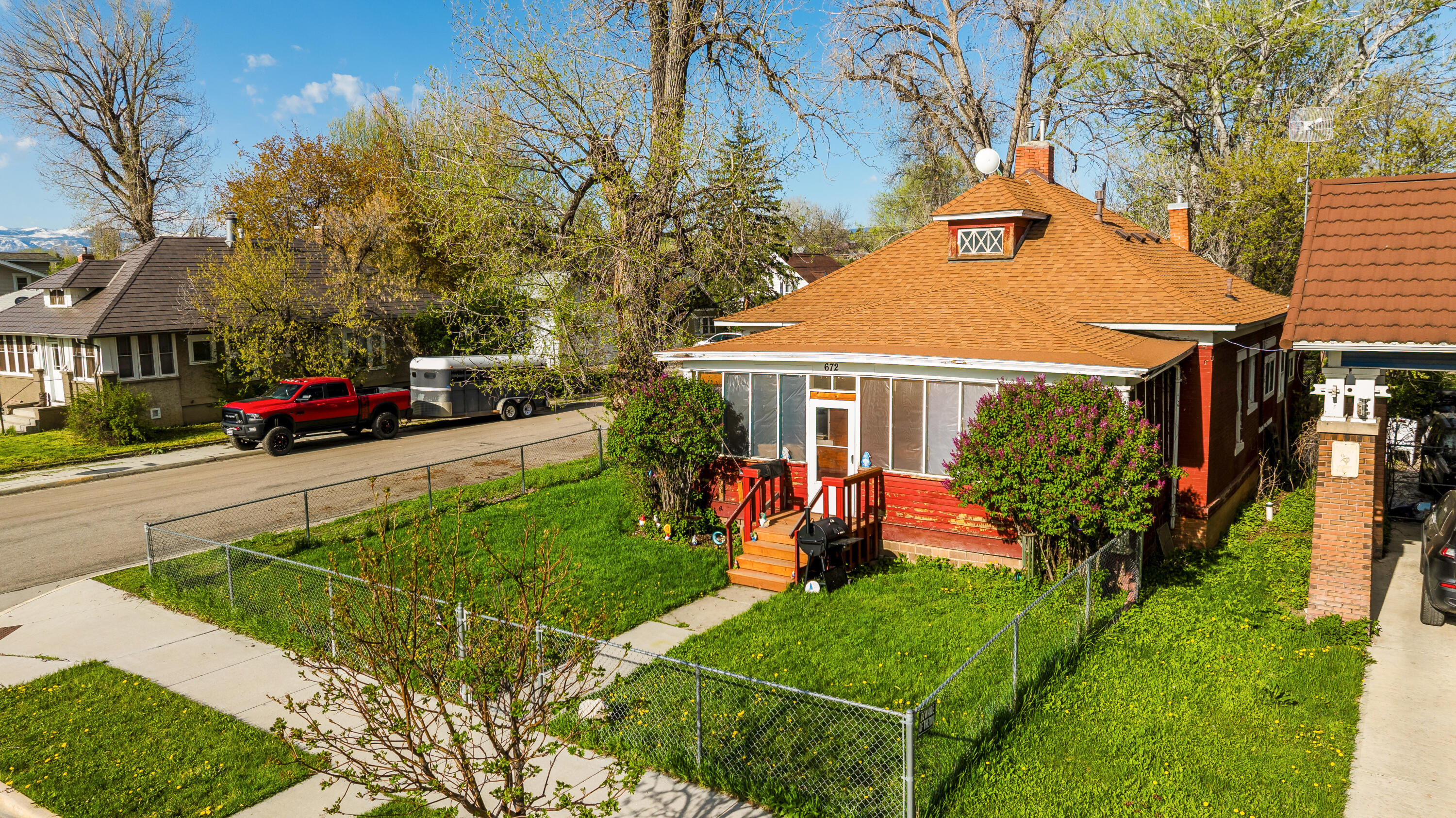 672 Illinois Street Sheridan, WY 82801 - Photo 4 of 39 002_dji_20250509083631_0170_d_678