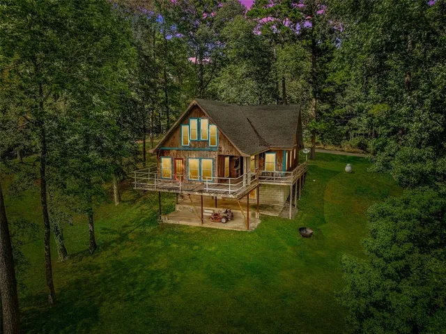 a house view with a outdoor space