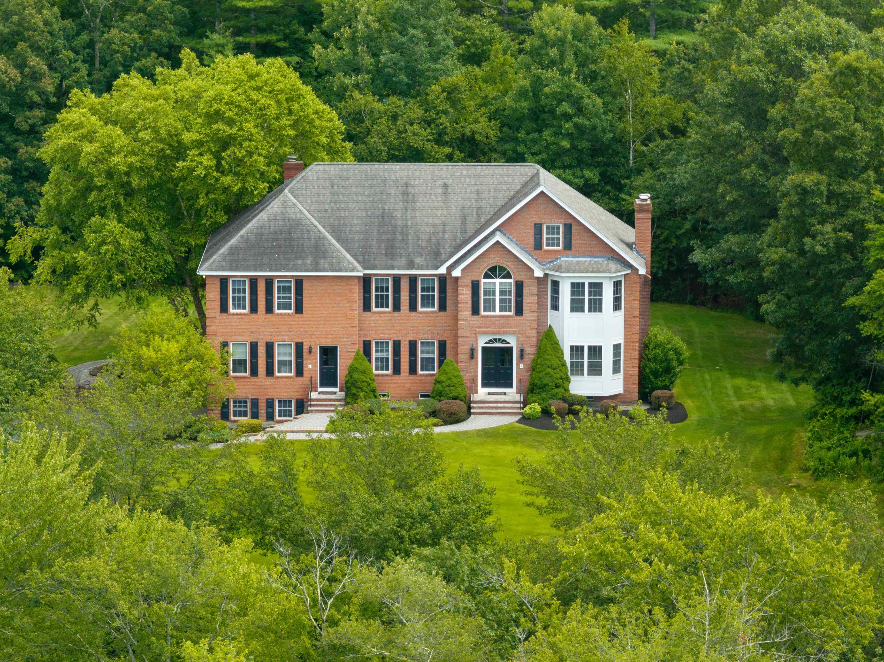 8 Arcadia Lane Salem, NH 03079 - Photo 1 of 55