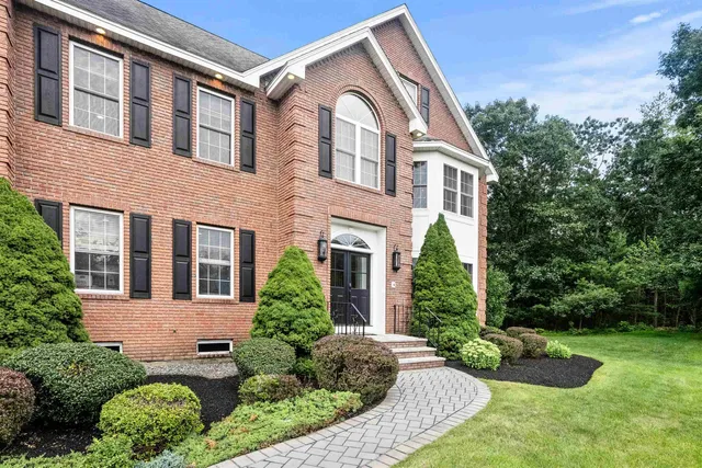 $1,499,000 | 8 Arcadia Lane, Salem, NH 03079