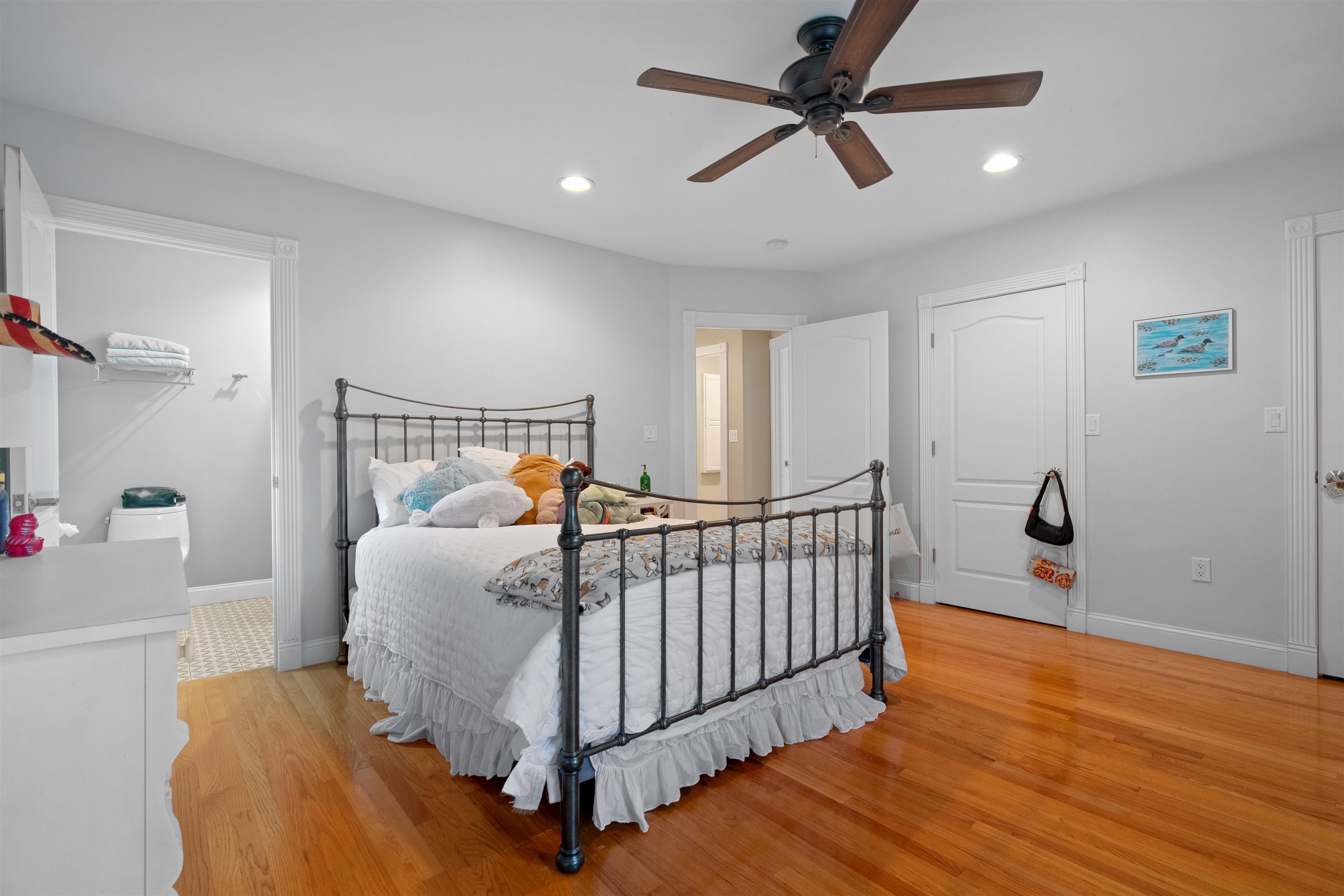 8 Arcadia Lane Salem, NH 03079 - Photo 40 of 55