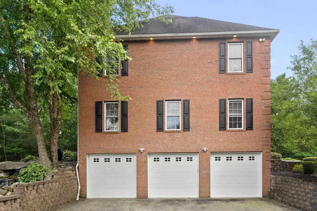 $1,499,000 | 8 Arcadia Lane, Salem, NH 03079