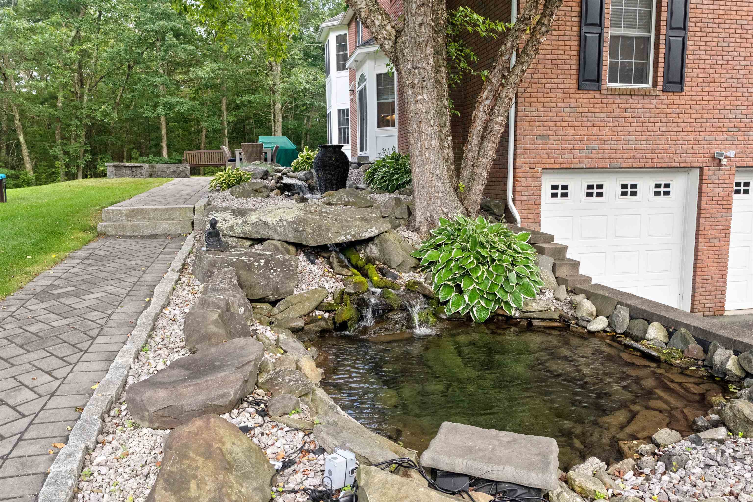 8 Arcadia Lane Salem, NH 03079 - Photo 54 of 55